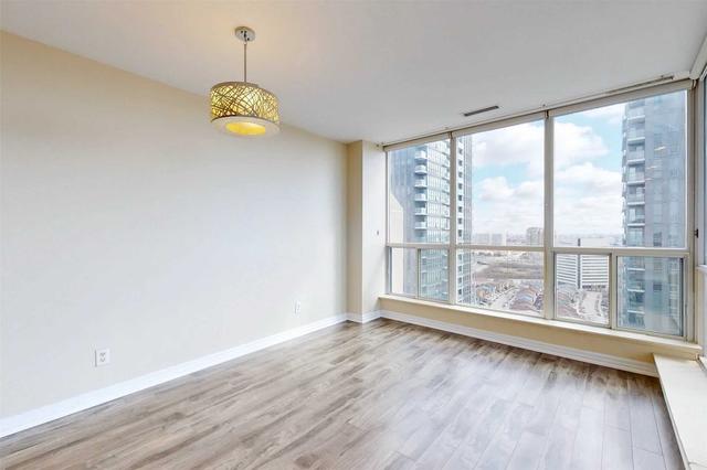 uph211 - 797 Don Mills Rd, Condo with 2 bedrooms, 2 bathrooms and 2 parking in Toronto ON | Image 13