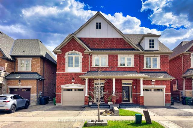 31 Goldthread Terr, House semidetached with 4 bedrooms, 4 bathrooms and 3 parking in Toronto ON | Image 1