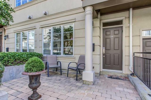 210 - 47 York Mills Rd, Townhouse with 3 bedrooms, 3 bathrooms and 2 parking in Toronto ON | Image 2