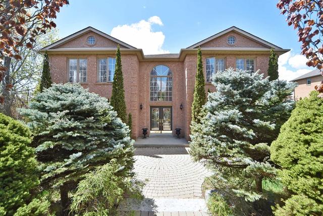 83 Ayton Cres, House detached with 4 bedrooms, 3 bathrooms and 6 parking in Vaughan ON | Image 1