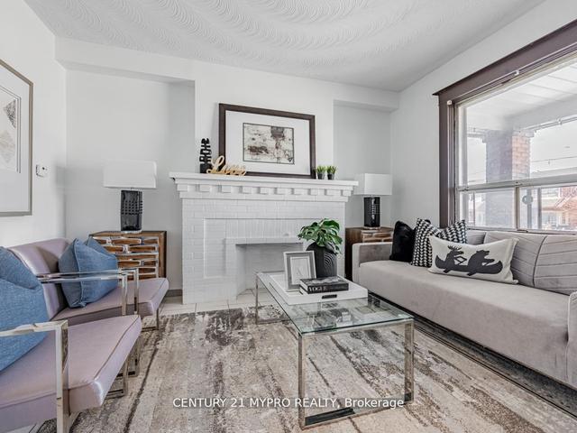 1943 Dufferin St, House detached with 3 bedrooms, 4 bathrooms and 3 parking in Toronto ON | Image 18