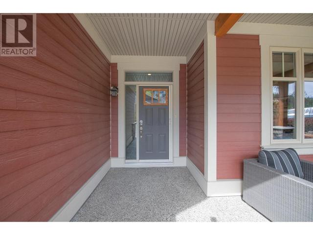 427 Longspoon Drive, House detached with 4 bedrooms, 3 bathrooms and 4 parking in Vernon BC | Image 7