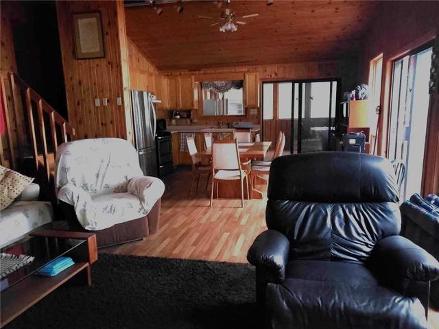 344 Loon Rd, House detached with 3 bedrooms, 1 bathrooms and 10 parking in Chippewas of Georgina Island First Nation ON | Image 3