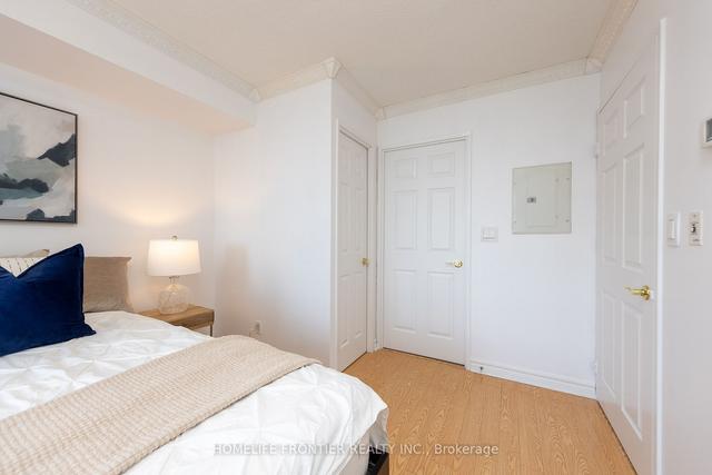 3610 - 23 Hollywood Ave, Condo with 2 bedrooms, 2 bathrooms and 1 parking in Toronto ON | Image 6