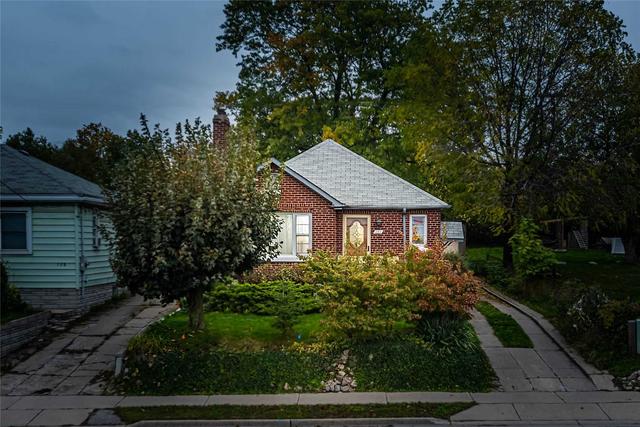 254 Bloor St W, House detached with 2 bedrooms, 1 bathrooms and 5 parking in Oshawa ON | Image 23