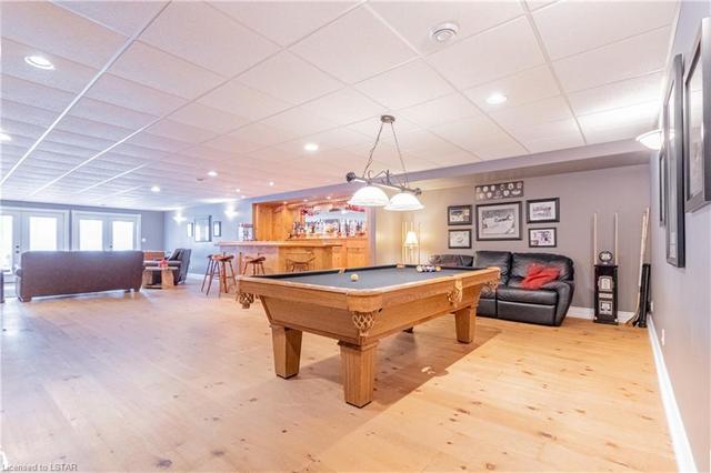 9862 Lakeshore Road, House detached with 4 bedrooms, 3 bathrooms and 22 parking in Lambton Shores ON | Image 29