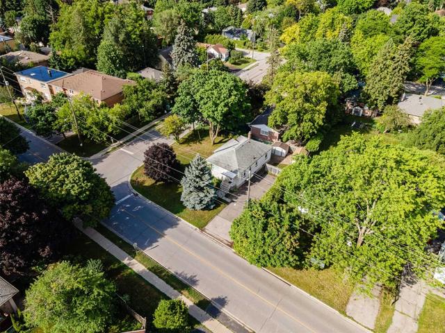 164 Lucas St, House detached with 2 bedrooms, 2 bathrooms and 6 parking in Richmond Hill ON | Image 6