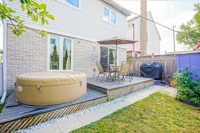 29 Junewood Cres, House detached with 4 bedrooms, 3 bathrooms and 3 parking in Brampton ON | Image 28