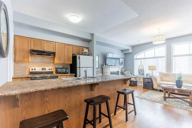 7 - 362-392 Plains Rd E, Townhouse with 3 bedrooms, 4 bathrooms and 2 parking in Burlington ON | Image 22