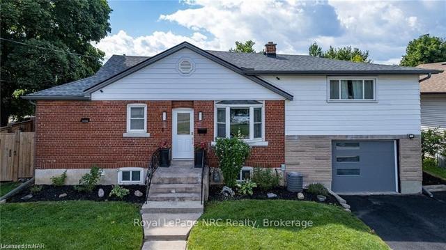 1 Keating St, House detached with 4 bedrooms, 2 bathrooms and 4 parking in St. Catharines ON | Image 1