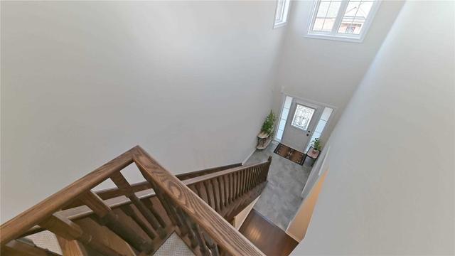44 Lobelia St, Condo with 2 bedrooms, 3 bathrooms and 4 parking in Brampton ON | Image 25