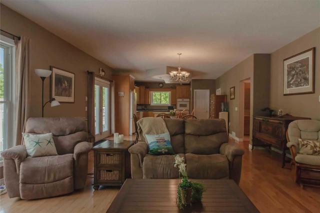 1181 Allenford Rd, House detached with 3 bedrooms, 4 bathrooms and 13 parking in South Bruce Peninsula ON | Image 4