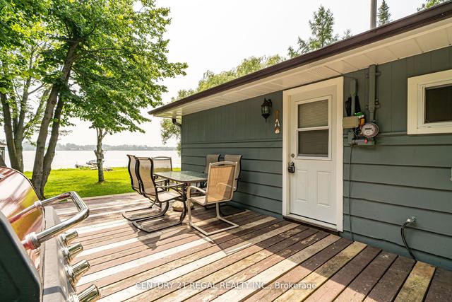 70 Beach Rd Rd, House detached with 3 bedrooms, 1 bathrooms and 12 parking in Kawartha Lakes ON | Image 8