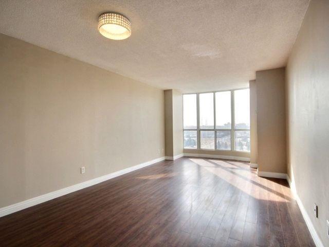 1013 - 2550 Lawrence Ave, Condo with 2 bedrooms, 2 bathrooms and 1 parking in Toronto ON | Image 6