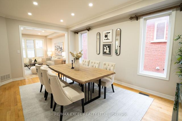 42 Guery Cres, House detached with 4 bedrooms, 4 bathrooms and 6 parking in Vaughan ON | Image 23