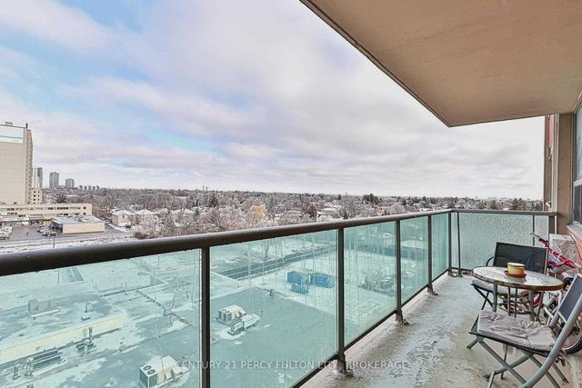 802 - 5949 Yonge St, Condo with 2 bedrooms, 1 bathrooms and 1 parking in Toronto ON | Image 9