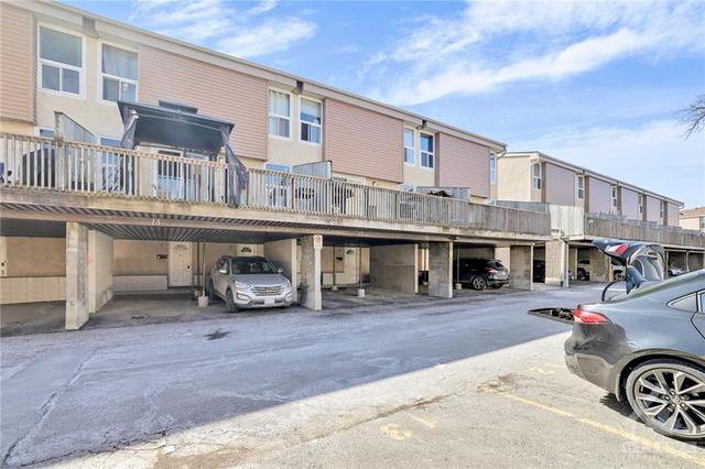 3415 Uplands Drive, Townhouse with 3 bedrooms, 2 bathrooms and 1 parking in Ottawa ON | Image 30