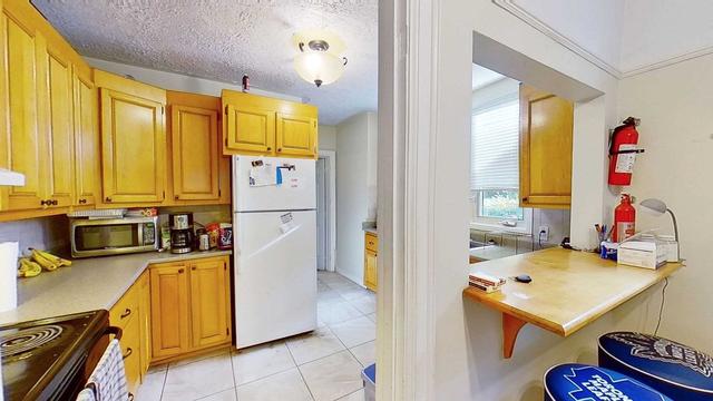 95 Dalewood Ave, House detached with 3 bedrooms, 2 bathrooms and 3 parking in Hamilton ON | Image 2