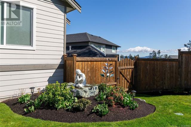6923 Burr Dr, House detached with 6 bedrooms, 3 bathrooms and 4 parking in Sooke BC | Image 35