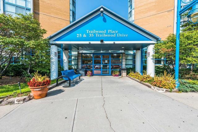 402 - 25 Trailwood Dr, Condo with 2 bedrooms, 2 bathrooms and 1 parking in Mississauga ON | Image 12