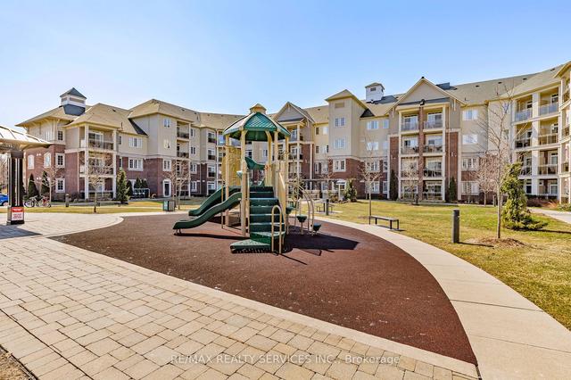 204 - 84 Aspen Springs Dr, Condo with 2 bedrooms, 2 bathrooms and 1 parking in Clarington ON | Image 17