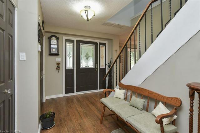 5326 Ninth Line, House detached with 5 bedrooms, 2 bathrooms and 8 parking in Erin ON | Image 7