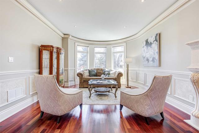 276 Hollywood Ave, House detached with 5 bedrooms, 7 bathrooms and 6 parking in Toronto ON | Image 36