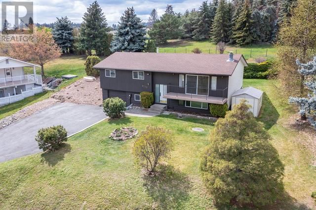 9770 Winview Road, House detached with 4 bedrooms, 2 bathrooms and 3 parking in Lake Country BC | Image 1