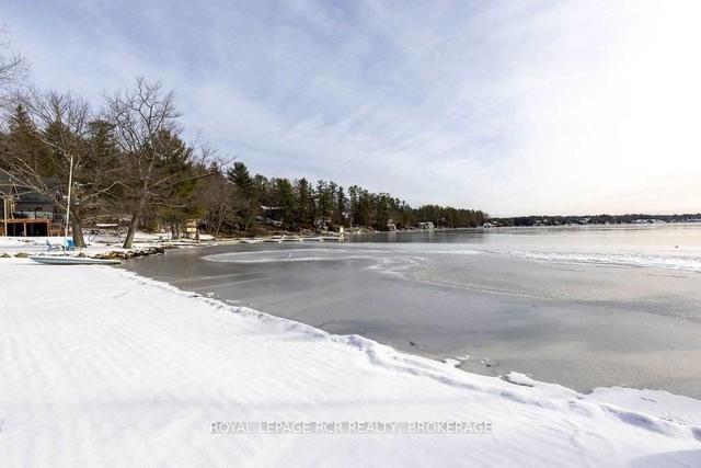 1130 Parkers Pt, House detached with 4 bedrooms, 3 bathrooms and 16 parking in Gravenhurst ON | Image 18