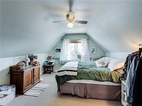 Top2Fls - 4 Elm Grove Ave N, House detached with 2 bedrooms, 2 bathrooms and null parking in Toronto ON | Image 10