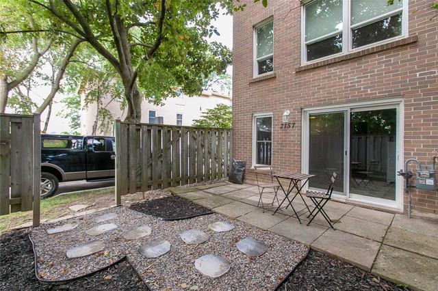 2157 Mountain Grove Ave, Townhouse with 4 bedrooms, 2 bathrooms and 2 parking in Burlington ON | Image 33