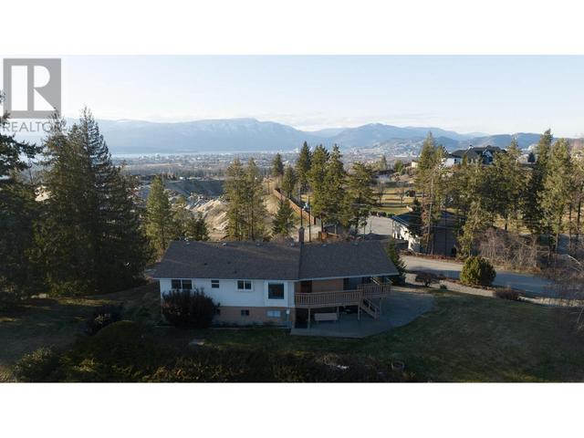 3975 Todd Road, House detached with 4 bedrooms, 2 bathrooms and 10 parking in Kelowna BC | Image 51