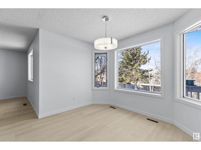 2132 42 St Nw, House detached with 4 bedrooms, 3 bathrooms and null parking in Edmonton AB | Image 10