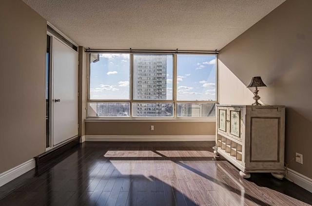 604 - 275 Bamburgh Circ, Condo with 2 bedrooms, 2 bathrooms and 1 parking in Toronto ON | Image 6