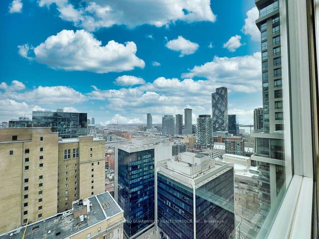 2201 - 7 King St E, Condo with 2 bedrooms, 2 bathrooms and 0 parking in Toronto ON | Image 23