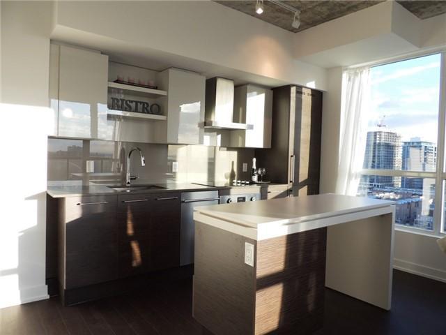 lph 13 - 1030 King St W, Condo with 1 bedrooms, 1 bathrooms and 1 parking in Toronto ON | Image 5