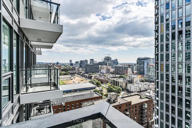 2202 - 77 Shuter St, Condo with 2 bedrooms, 2 bathrooms and 0 parking in Toronto ON | Image 14