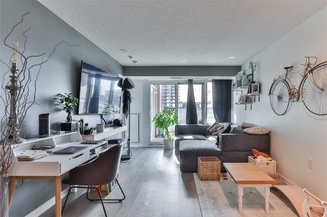 908 - 125 Western Battery Rd, Condo with 1 bedrooms, 2 bathrooms and 1 parking in Toronto ON | Image 11