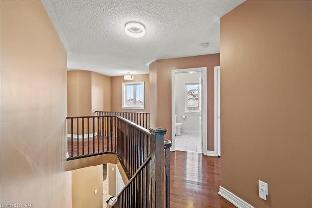2 Windflower Road, House detached with 4 bedrooms, 3 bathrooms and 4 parking in Brampton ON | Image 6