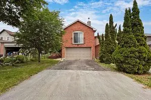 34 Bornholm Dr, House detached with 4 bedrooms, 3 bathrooms and 4 parking in Toronto ON | Image 1