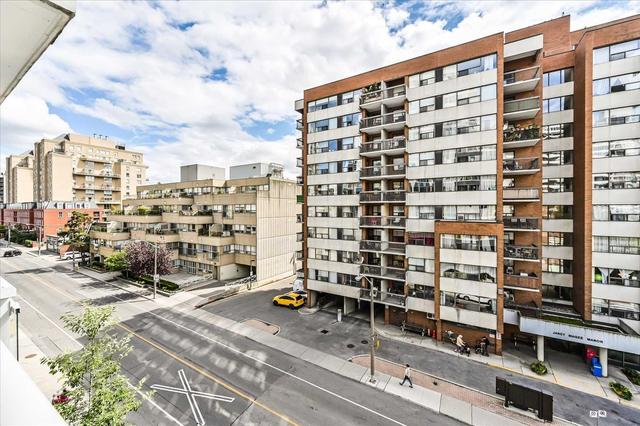 408 - 68 Merton St, Condo with 2 bedrooms, 2 bathrooms and 1 parking in Toronto ON | Image 11