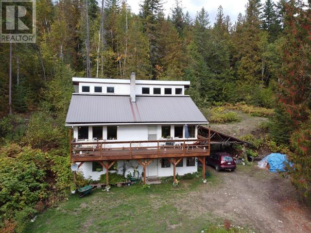 2373 Mabel Lake Road, House detached with 3 bedrooms, 3 bathrooms and null parking in North Okanagan F BC | Image 57