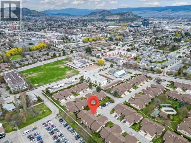 80 - 2200 Gordon Drive, House attached with 3 bedrooms, 3 bathrooms and 1 parking in Kelowna BC | Image 47
