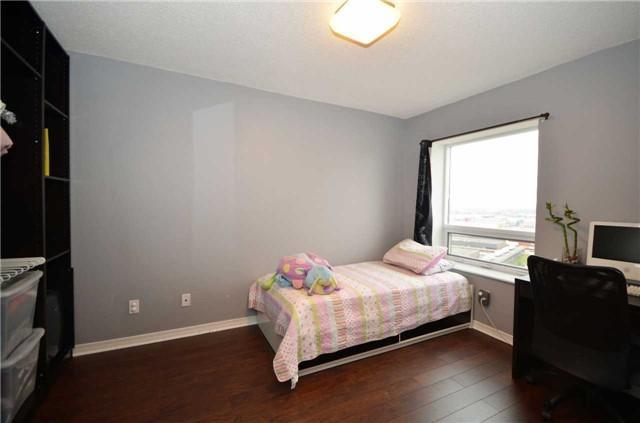 1802 - 60 Heintzman St, Condo with 1 bedrooms, 1 bathrooms and null parking in Toronto ON | Image 12