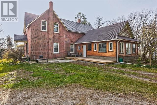 2524 Highway 11 S, House detached with 3 bedrooms, 1 bathrooms and 8 parking in Oro Medonte ON | Image 15