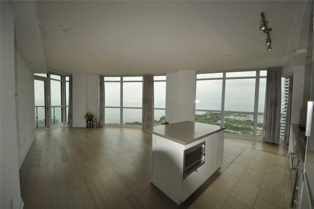 3104 - 59 Annie Craig Dr, Condo with 2 bedrooms, 2 bathrooms and 1 parking in Toronto ON | Image 2