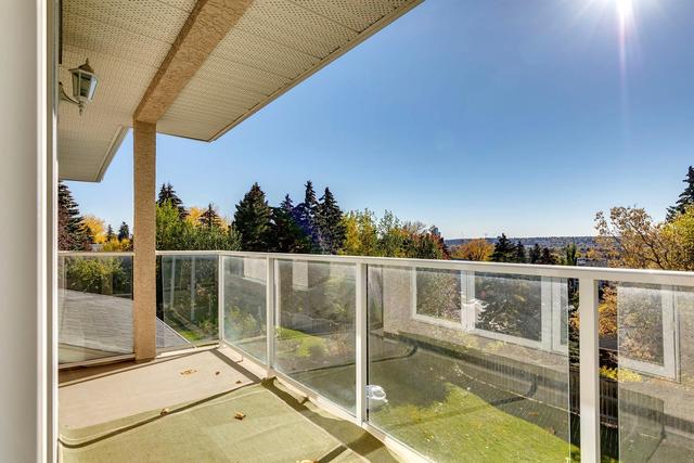 2203 12 Avenue Nw, House detached with 4 bedrooms, 3 bathrooms and 4 parking in Calgary AB | Image 31