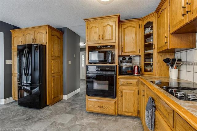 449 Champlain Road, House detached with 3 bedrooms, 2 bathrooms and 4 parking in Penetanguishene ON | Image 12