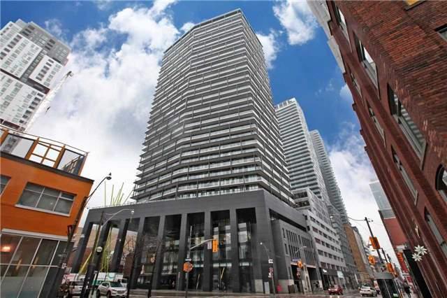 2813 - 125 Peter St, Condo with 2 bedrooms, 2 bathrooms and 1 parking in Toronto ON | Image 1