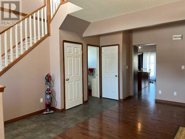 900 7 Avenue, House detached with 6 bedrooms, 3 bathrooms and 3 parking in Fox Creek AB | Image 12